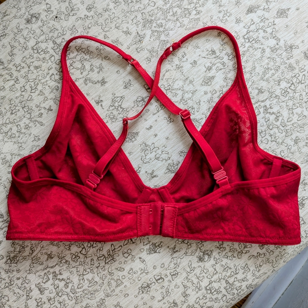 GAP Convertible Bra - Picture 7 of 7